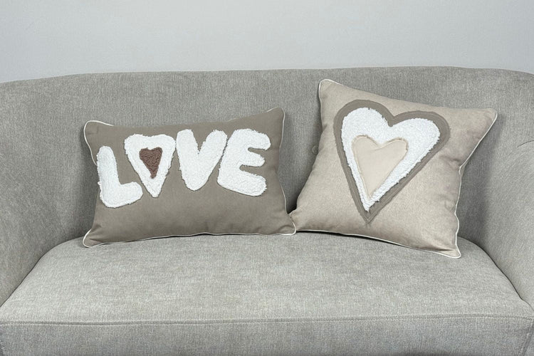 Love & Hearts