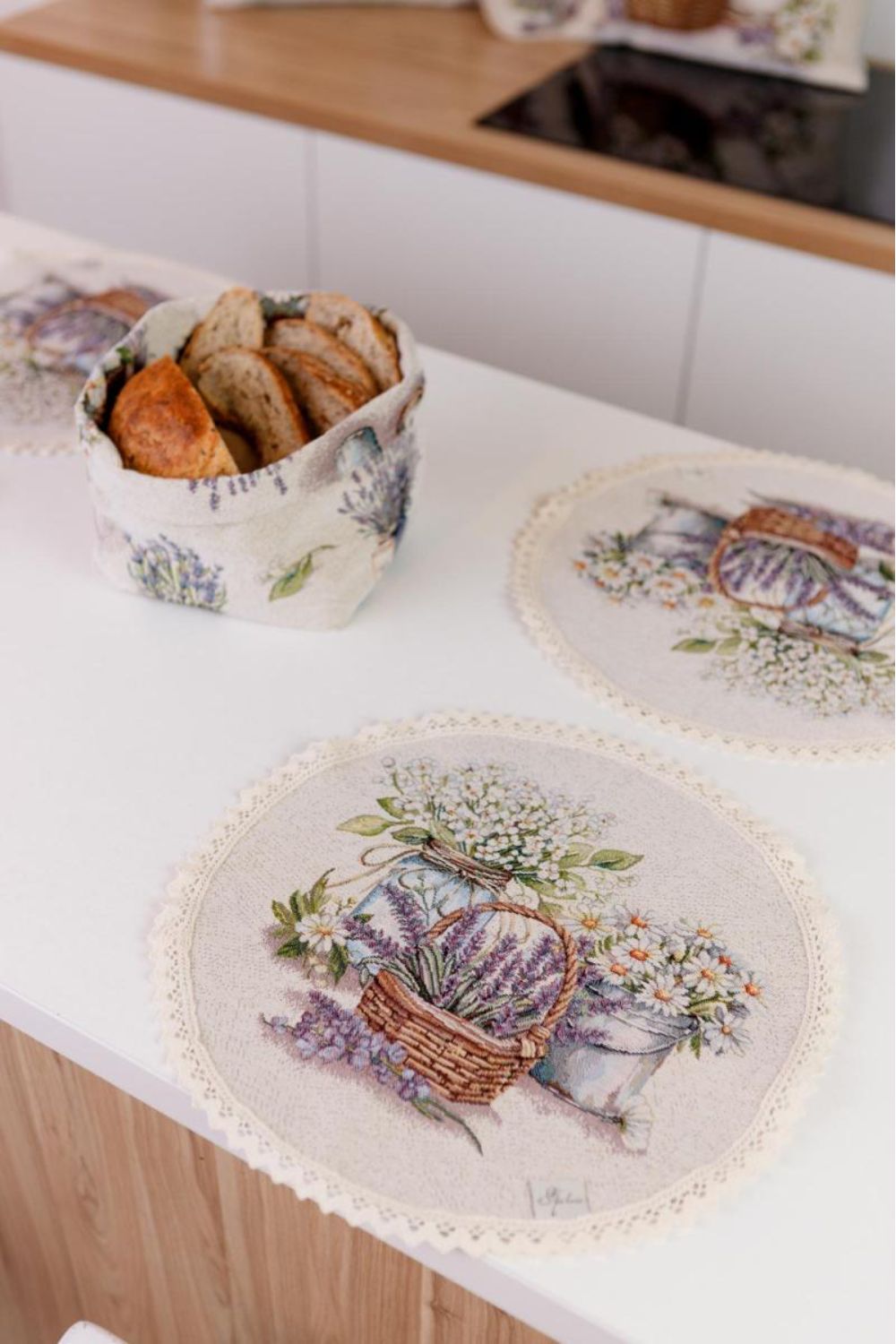 Round Tapestry Table Napkin – Provence