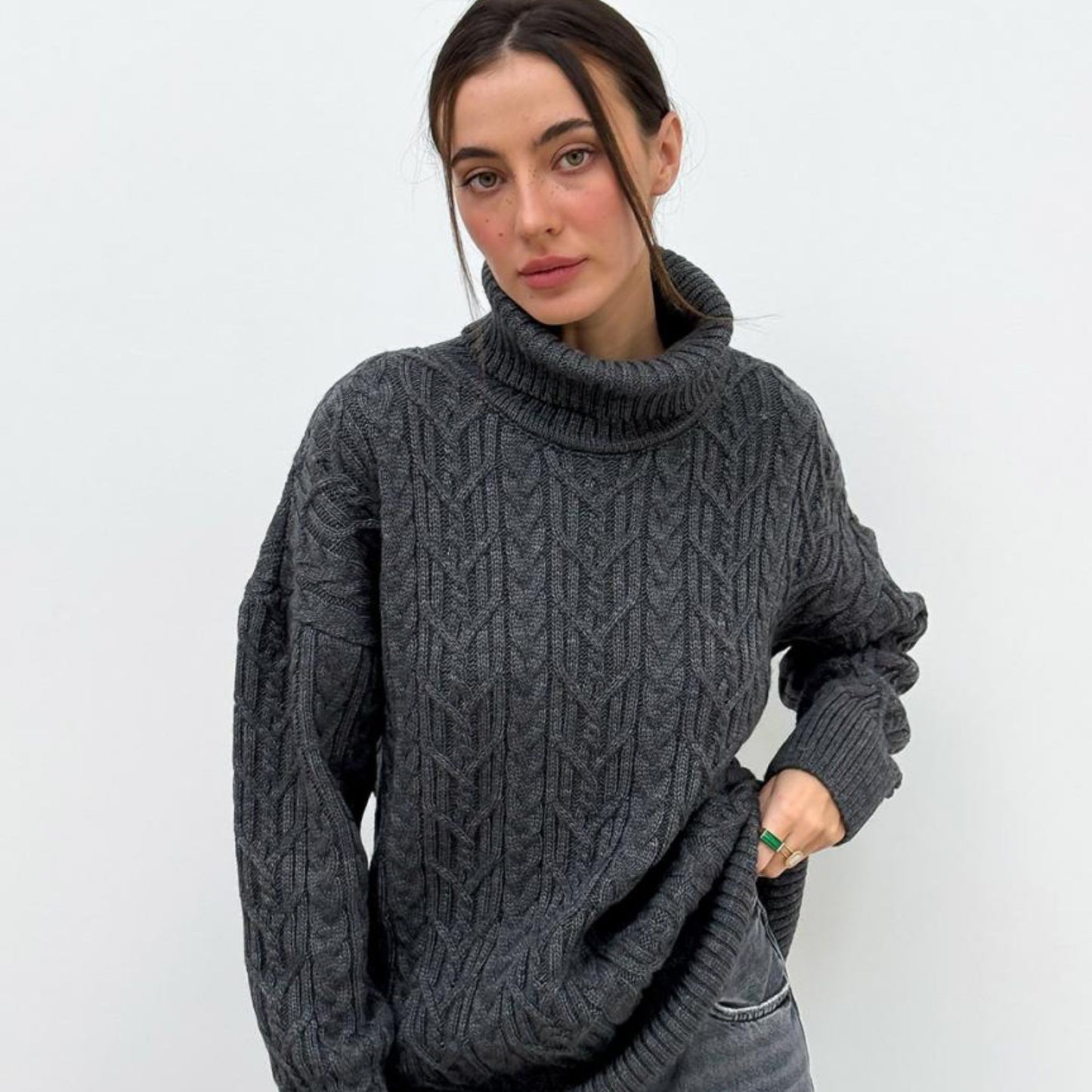 Gray Knitted Sweater - Olivia