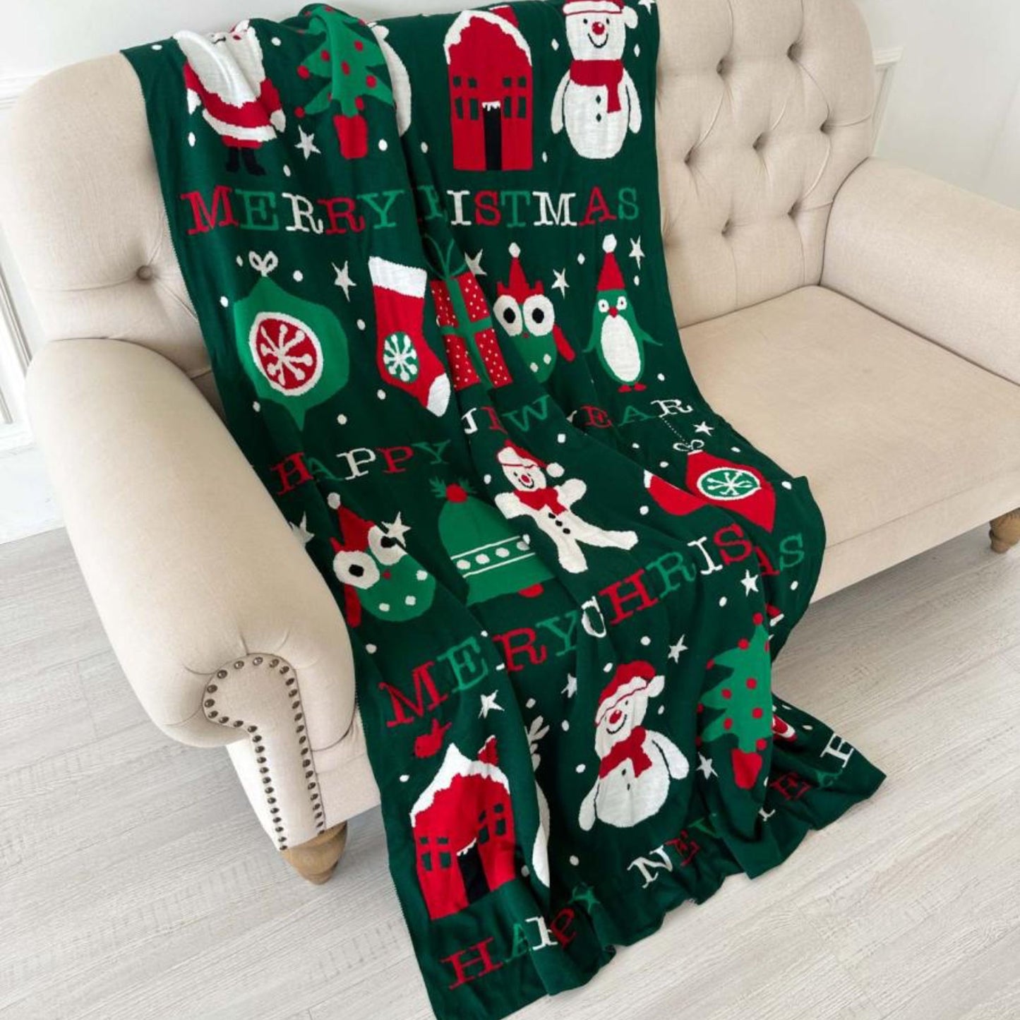 Green Knitted Christmas Throw Blanket – Merry Christmas