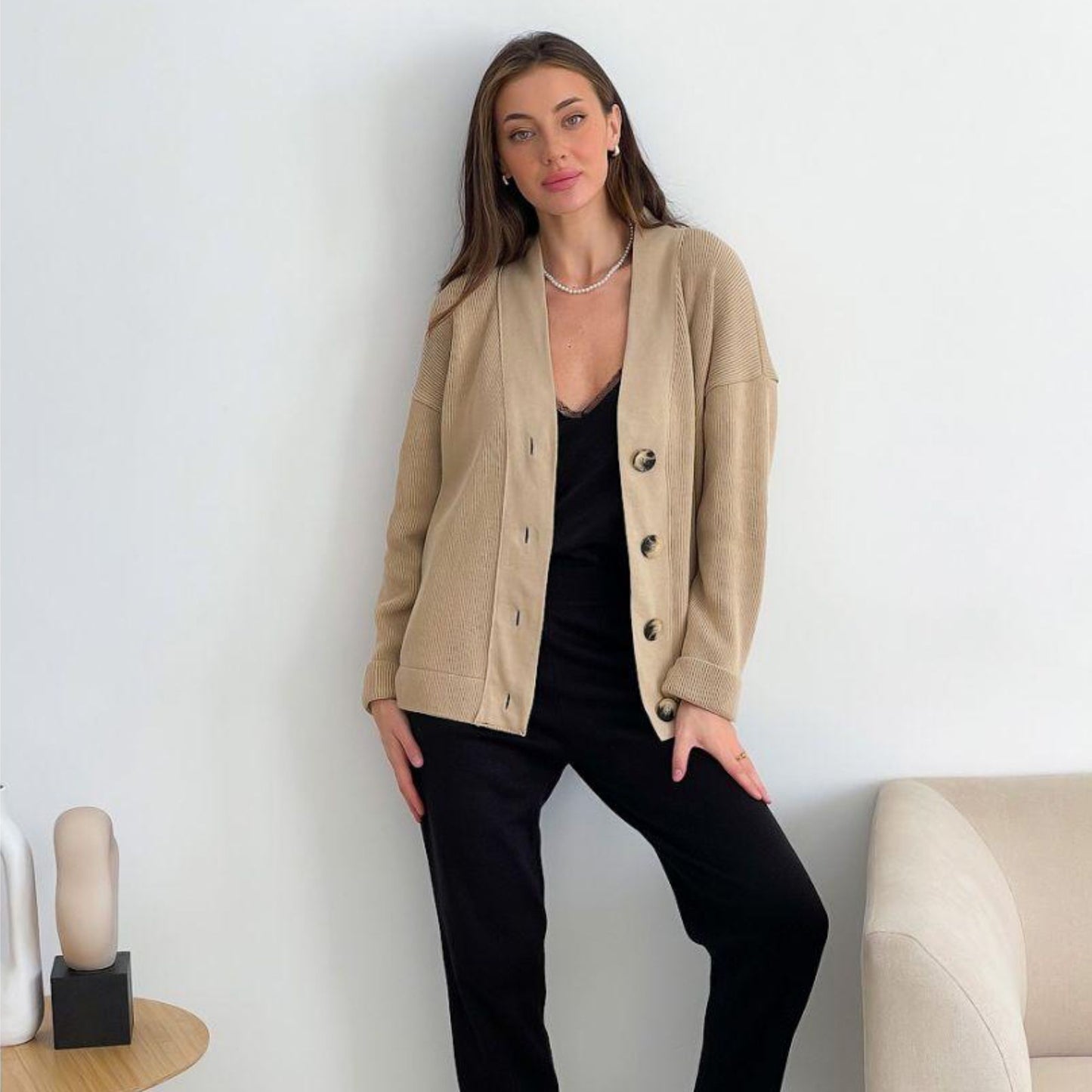 Beige Knitted Cardigan – Vittoria