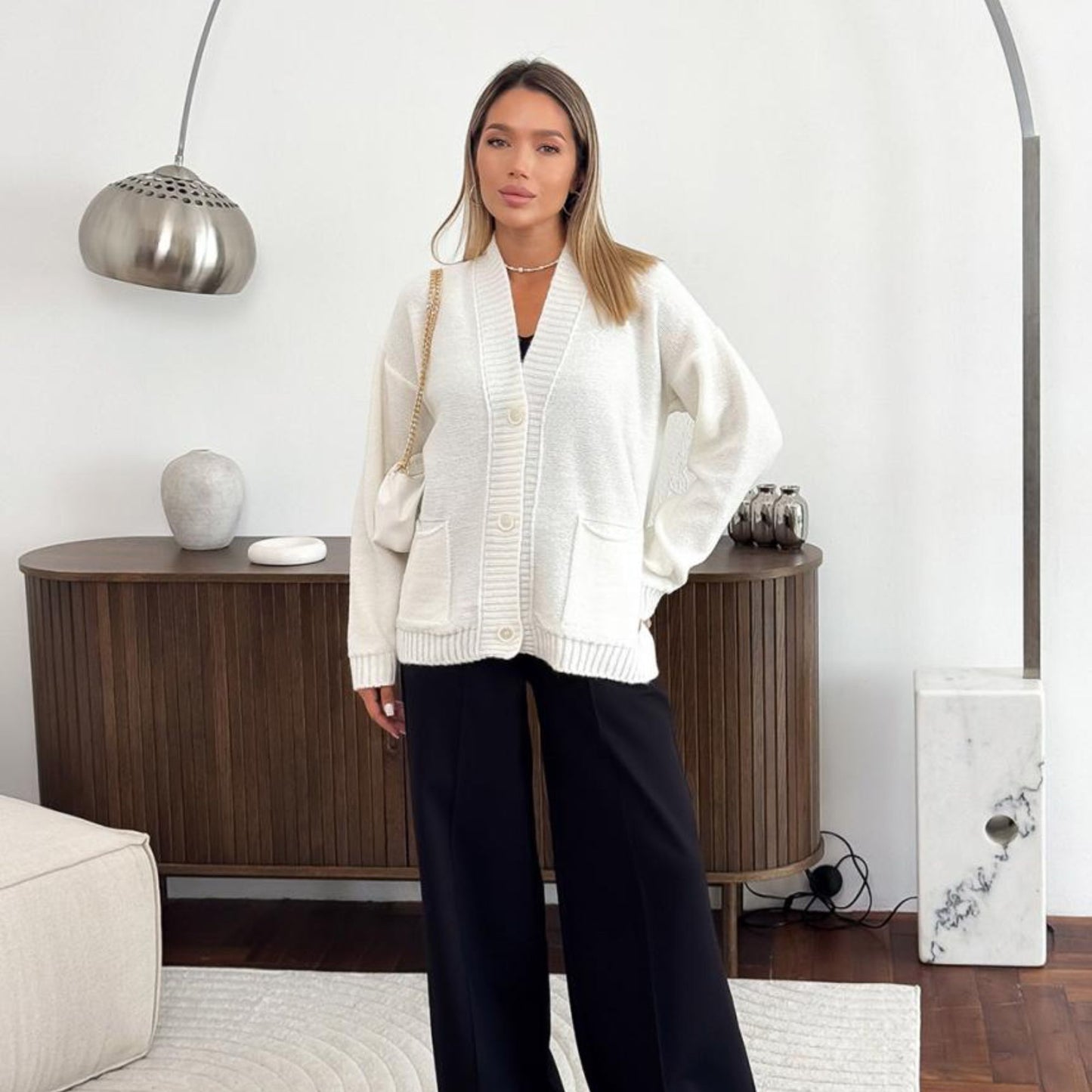White Knitted Cardigan – Casual Wool