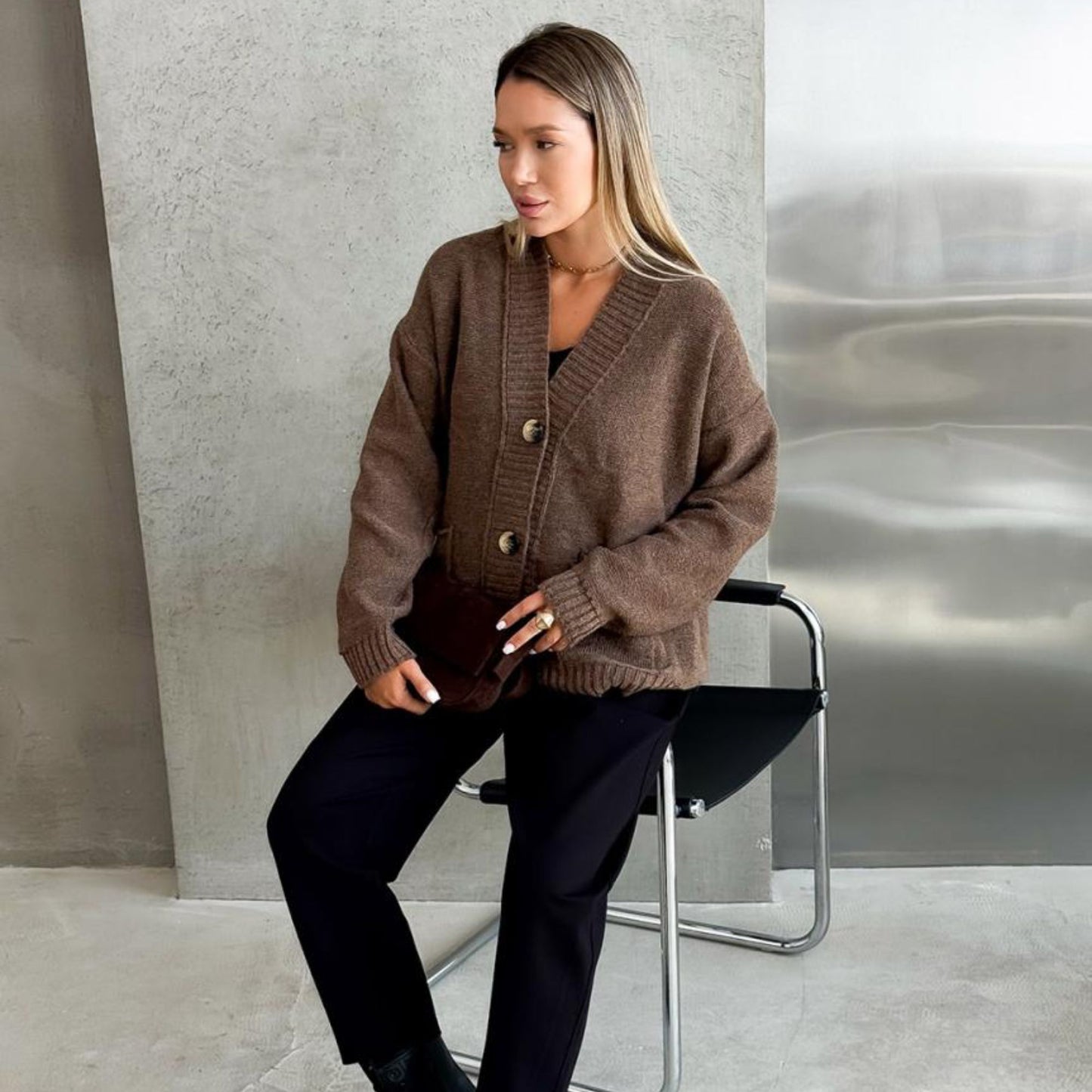 Brown Knitted Cardigan – Casual Wool