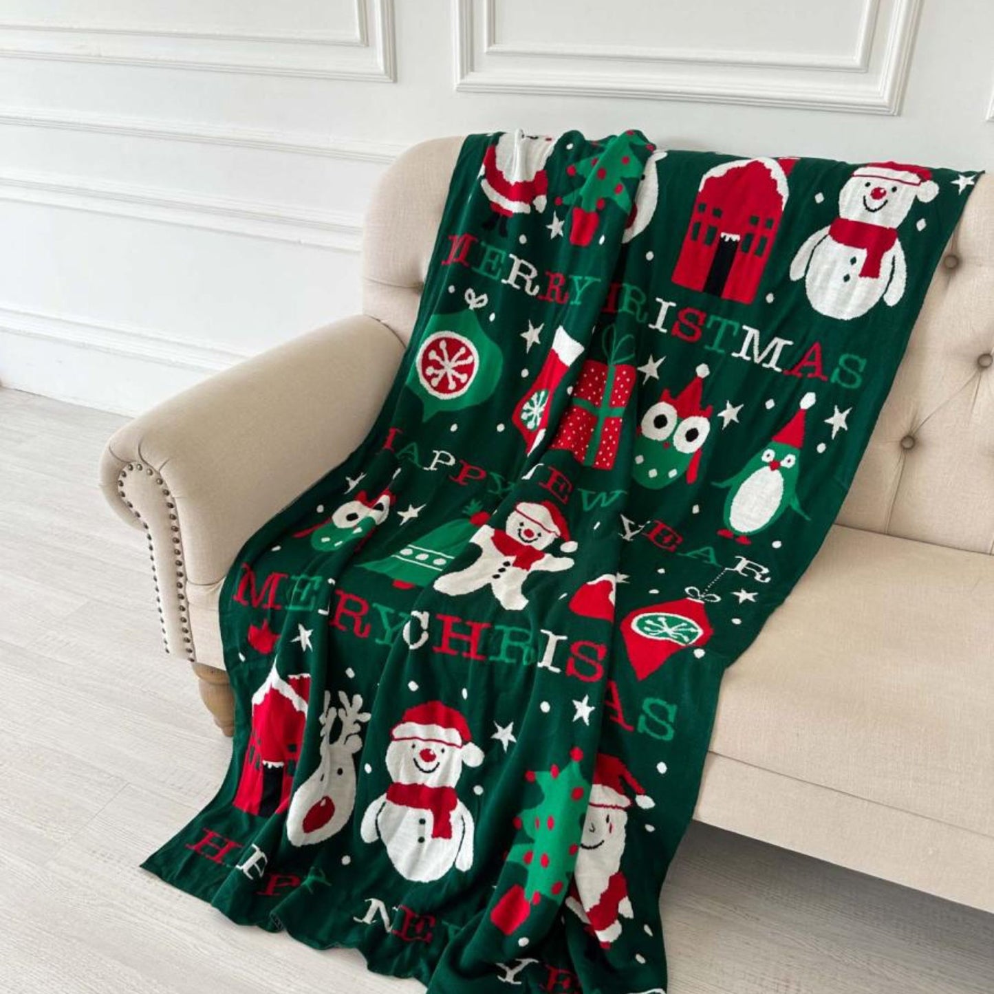 Green Knitted Christmas Throw Blanket – Merry Christmas