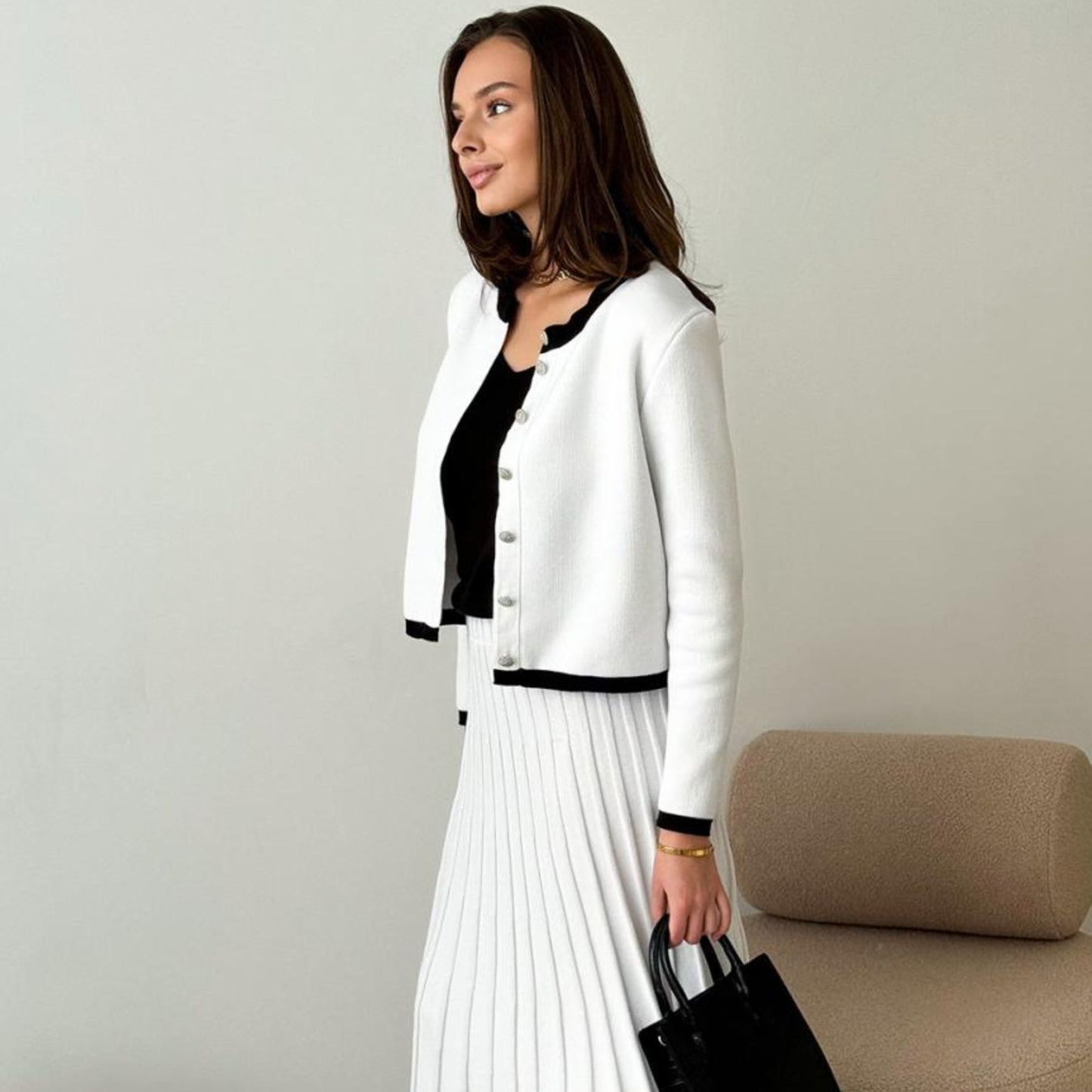 White Knitted Jacket – Gabriel