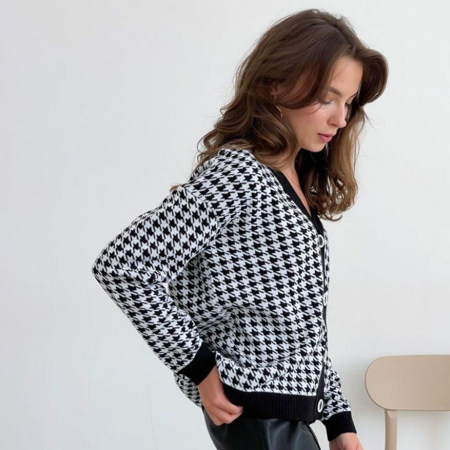 Black Knitted Cardigan - Lapky