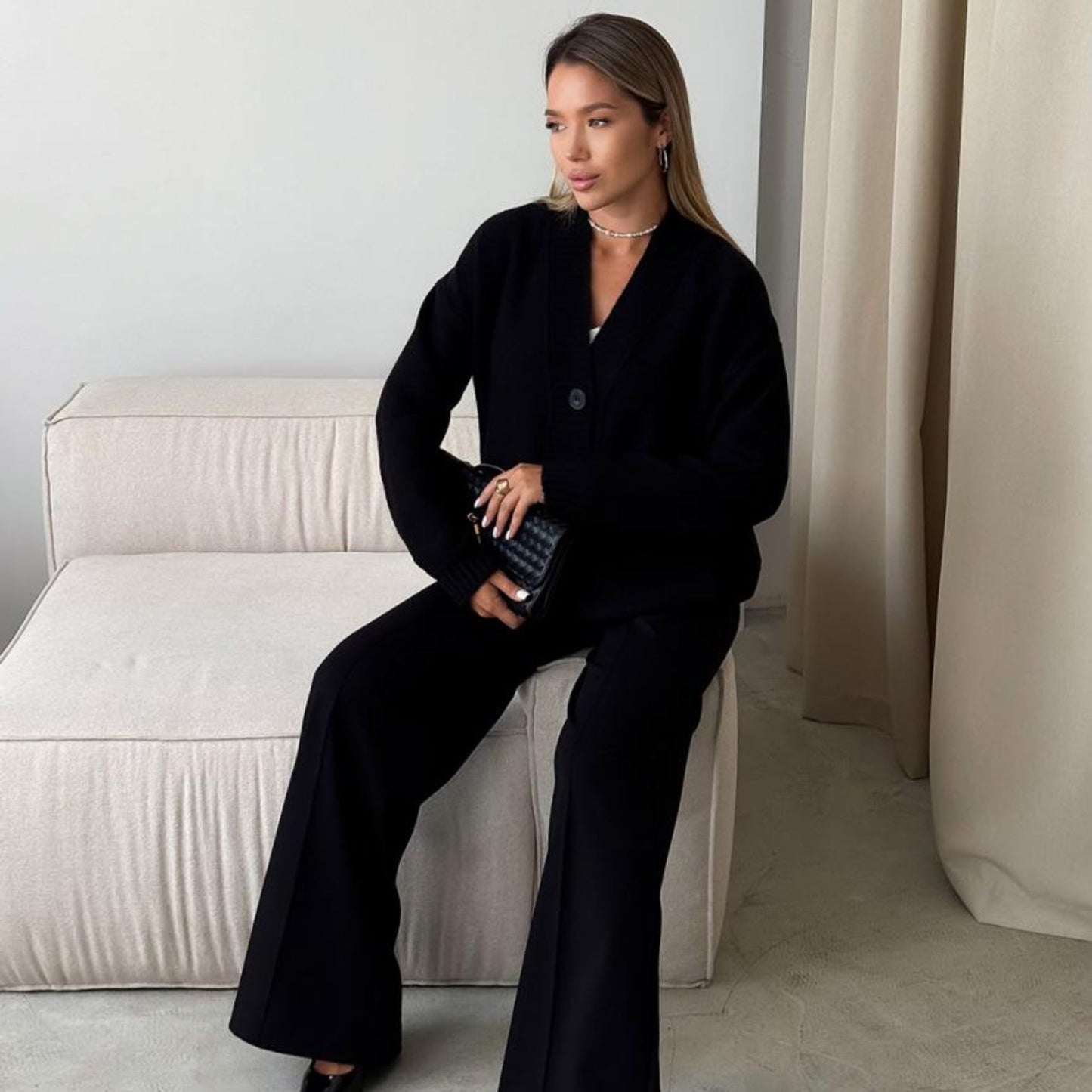 Black Knitted Cardigan – Casual Wool