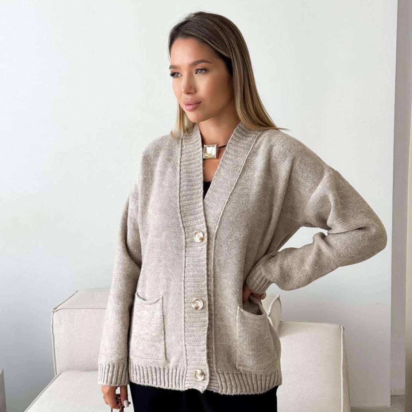 Beige Knitted Cardigan – Casual Wool