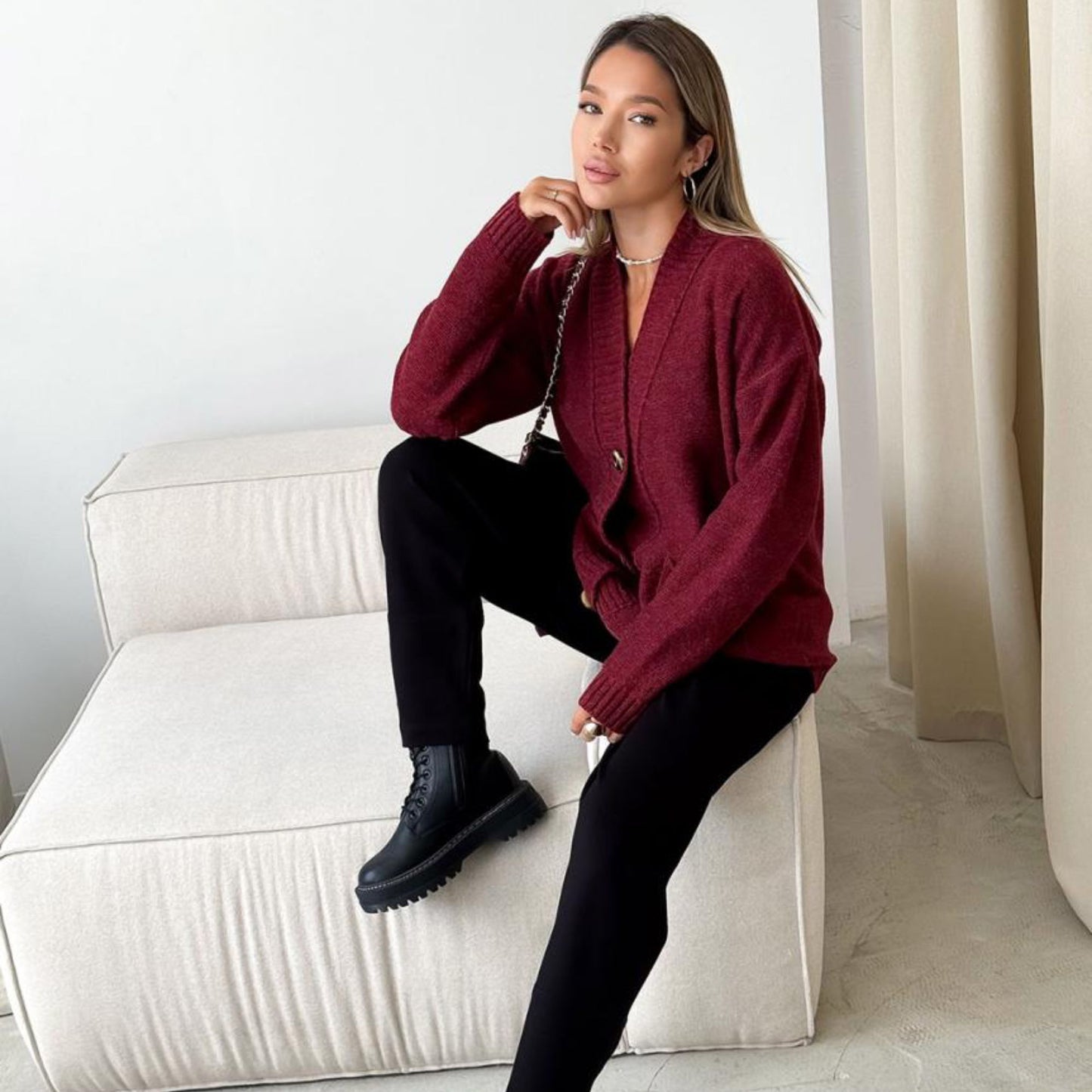 Burgundy Knitted Cardigan – Casual Wool